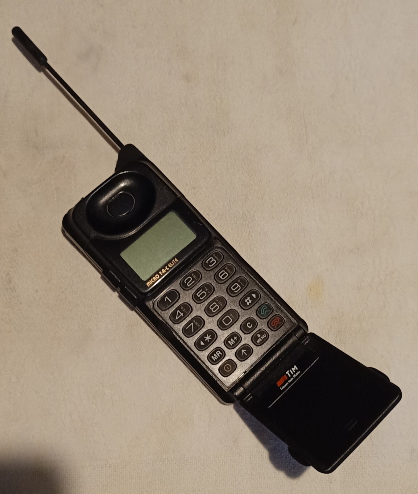Foto 2 di 21