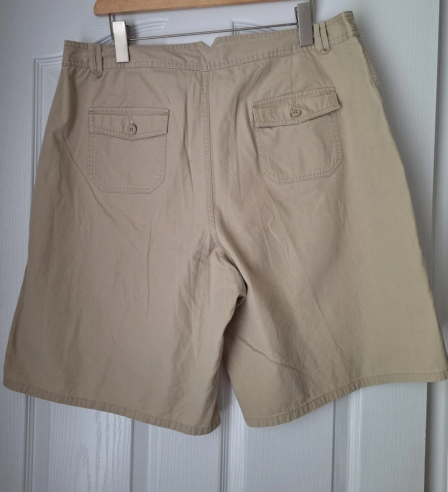 White Stag Women's Beige Shorts Cuffed High Rise Cotton Bermuda Casual Size 18 - Image 3 of 4