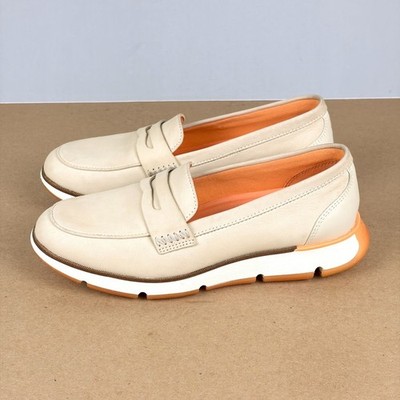 Cole Haan Cream and Tan Leather Slip-On Loafers Women main image 4