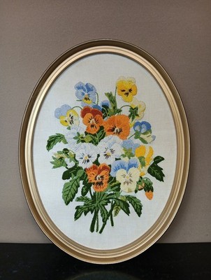  1977  ERICA WILSON ''PANSIES'' COLUMBIA MINERVA, VINTAGE CROCHETED ART, 12''X16''