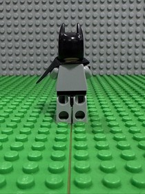 LEGO Batman Light Gray Suit Classic Minifigure Figure Minifig 7779 7780 7782 New