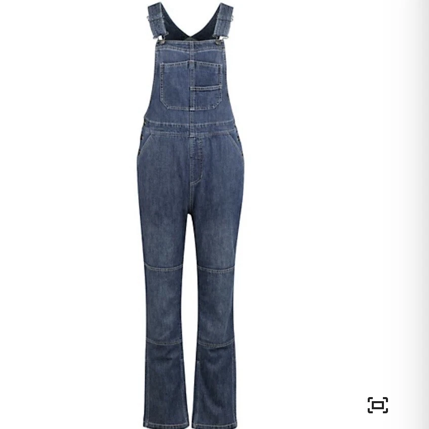 NWT Blue Mountain Women's Denim Bib Overall Size Medium Outdoor Garden Workwear