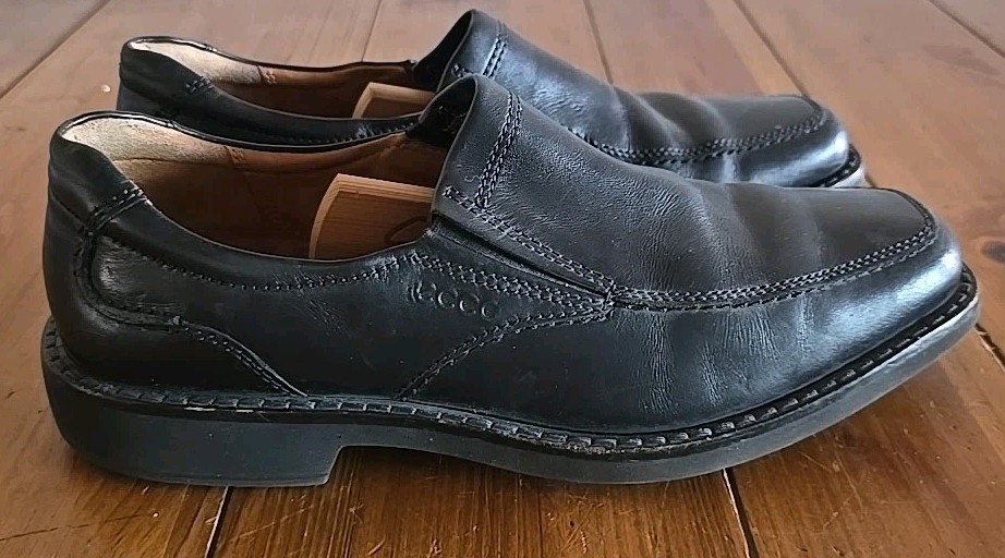 Ecco Loafers Men’s Size 8 Black Leather Slip On Dress Shoes