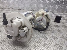 Pompe à essence Toyota AVENSIS