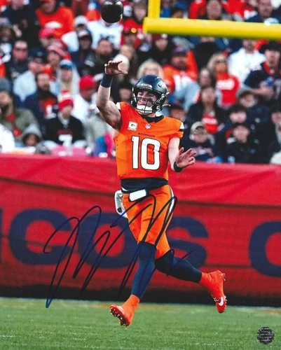 Bo Nix Autographed Signed Denver Broncos 8x10 Photo with COA/Hologram