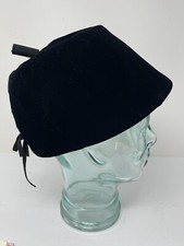 Vintage 1950s Lucila Mendez Designer Black Velvet Toque Hat Lace-Up Back Size 22