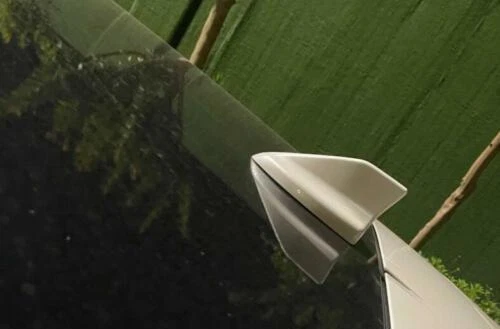 Antena receptora aleta de tiburón 2012-2018 1 pieza pintura blanca para Ford Focus cubierta moldura Foto 3 de 4