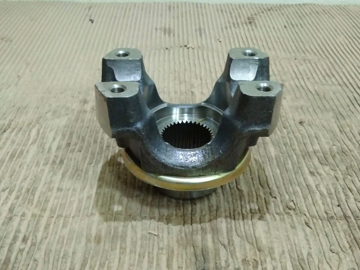 JCB SPARE- YOKE FLANGE (PART NO. 445/10703) | eBay JCB SPARE- YOKE FLANGE (PART NO. 445/10703) | eBay