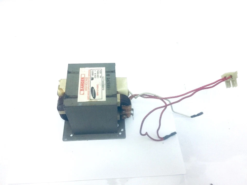 Hotpoint микроволновая печь модель RVM 1535dM2WW высокого напряжения трансформатор P/N 16R9ZPY - Изображение 4 из 4