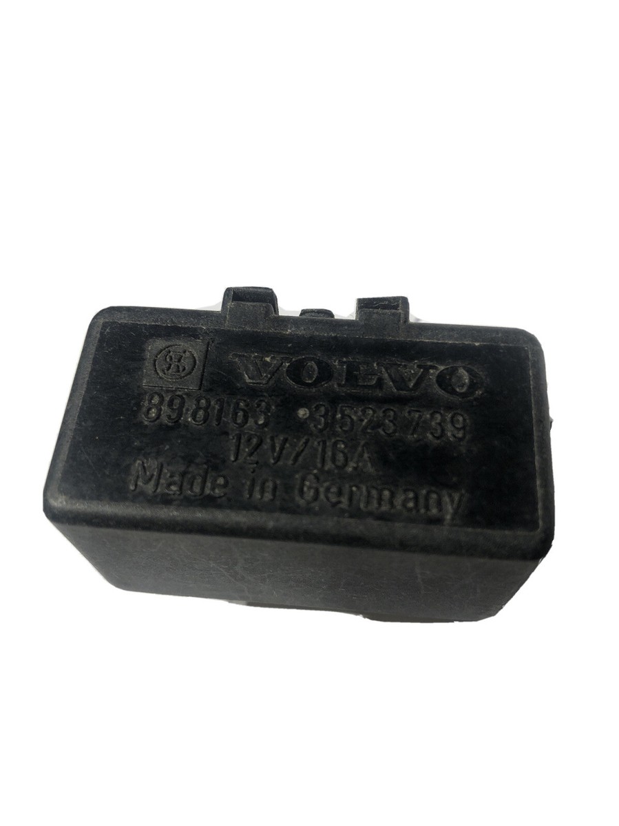 Volvo 740 940 960 Central Locking Relay Unit P: 3523739 OEM