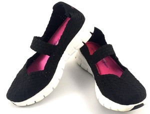 skechers mary jane memory foam