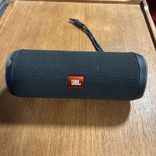  RI1 JBL Flip 4 Wireless Portable Bluetooth Speaker - Black Works Well 
