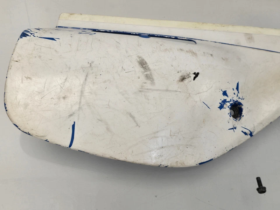 1992 年本田 XR600R 右侧保护套 带硬件 XR xr 600 R R HM MN1 — 第 4/4 张图片