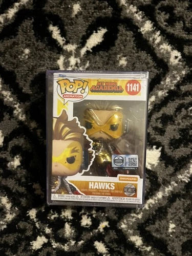Funko Pop! Hawks #1141 LE3500 My Hero Academia Metallic W/Protector In Hand