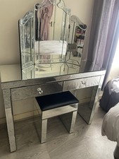 Mirrored Dressing Table With Mirror And Stool