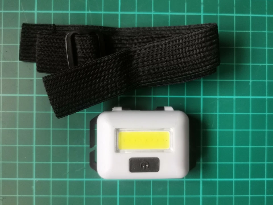 Linterna frente o cabeza 10 W LED y 3 modos faro camping con goma ajustable - Imagen 4 de 4