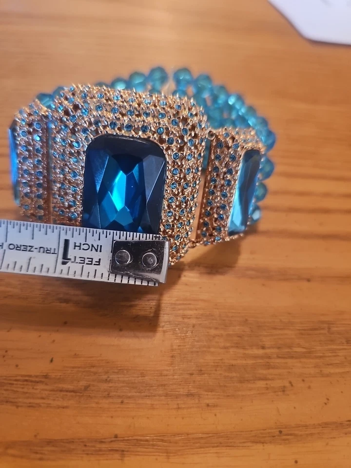 Akkad 鸡尾酒手链大号水宝石/玻璃 — 第 4/4 张图片