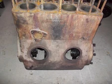 McCormick Deering Farmall 22-36 IH IHC Tractor engine motor block pistons head b