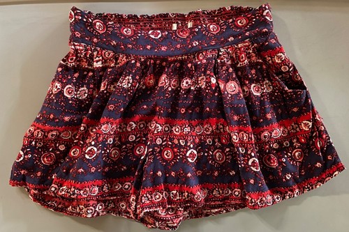 BOHEMIAN Floral Print SHORTS Size XS - Picture 4 of 6
