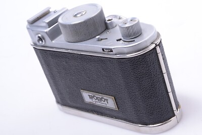 ✓ ROBOT JUNIOR *VERY NICE* CAMERA W/ SCHNEIDER RADIONAR 38MM 3.5