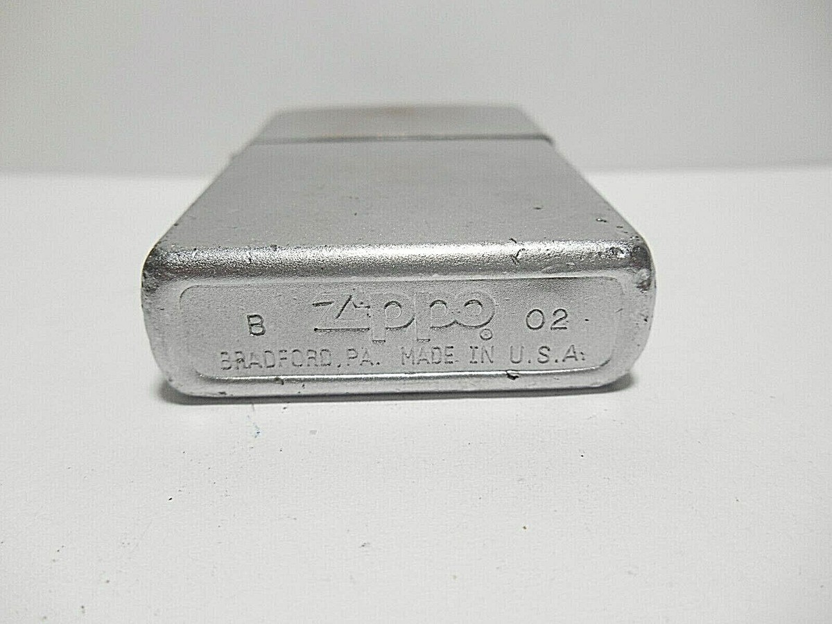 VINTAGE ZIPPO 2002 B-02 SATIN CHROME FLIP TOP CIGARETTE LIGHTER  