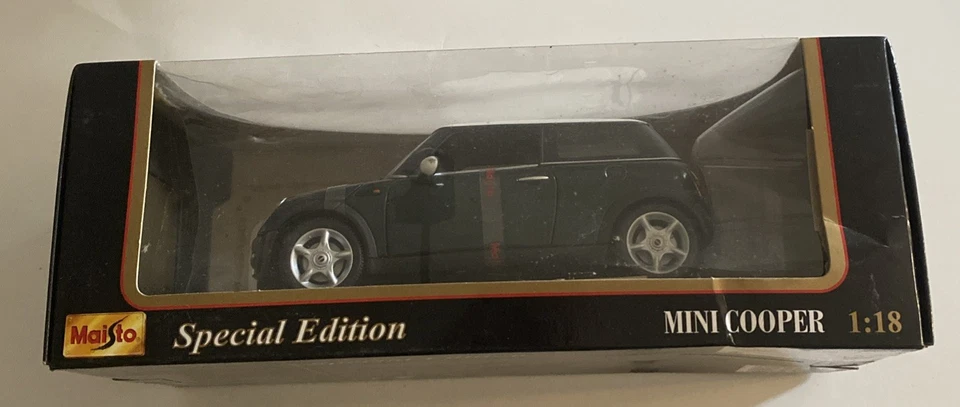MINI COOPER NEGRO con Top BLANCO 1:18 Maisto Edición Especial Foto 2 de 4