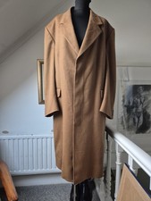 Gent's Pure New Wool Vintage Crombie Coat. Brown. Size 44 Reg. Lining 100% Satin