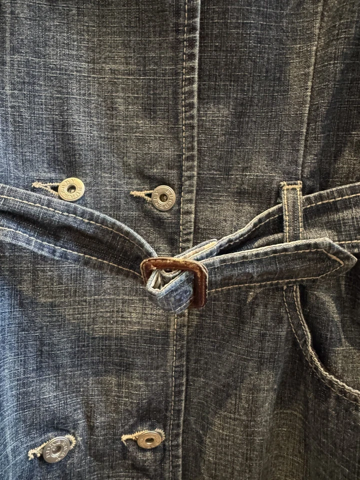 Trench denim Burberry para niñas talla 8 Foto 2 de 4