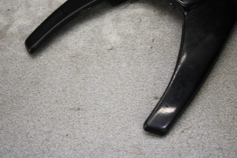 Honda CA160 1966 Touring 160 carcasa de faro cucharón H5-8818. OC Foto 3 de 4