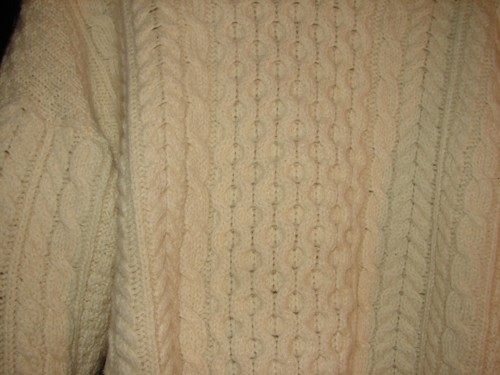 Carraig Donn Sweater Made in Ireland Pure Wool Hand Knitted Size Large - Picture 4 of 7
