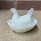 Miniature Westmoreland Fenton Milk Glass Hen On Nest 2-1/2”