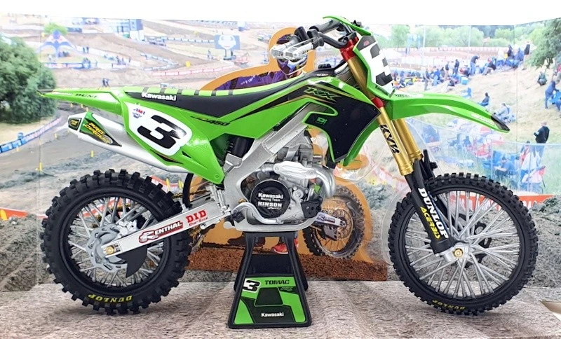 NewRay 1/6 Scale Diecast 49663 - Kawasaki KX450 Motorbike Eli Tomac #3 - Green - Image 3 of 4