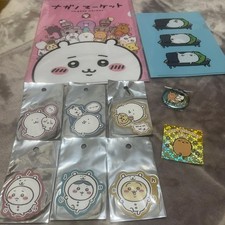 Nagano Market Chiikawa sticker, file, and can badge set