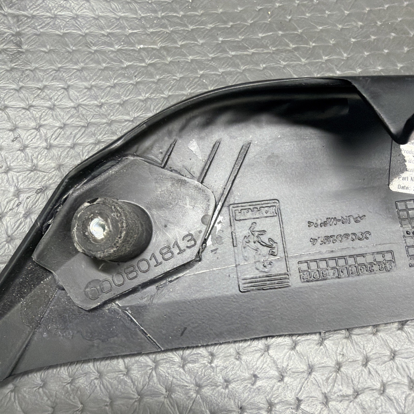 Oem Ferrari SF90 Right Front Bumper Spoiler Splitter Blade 801813 801814