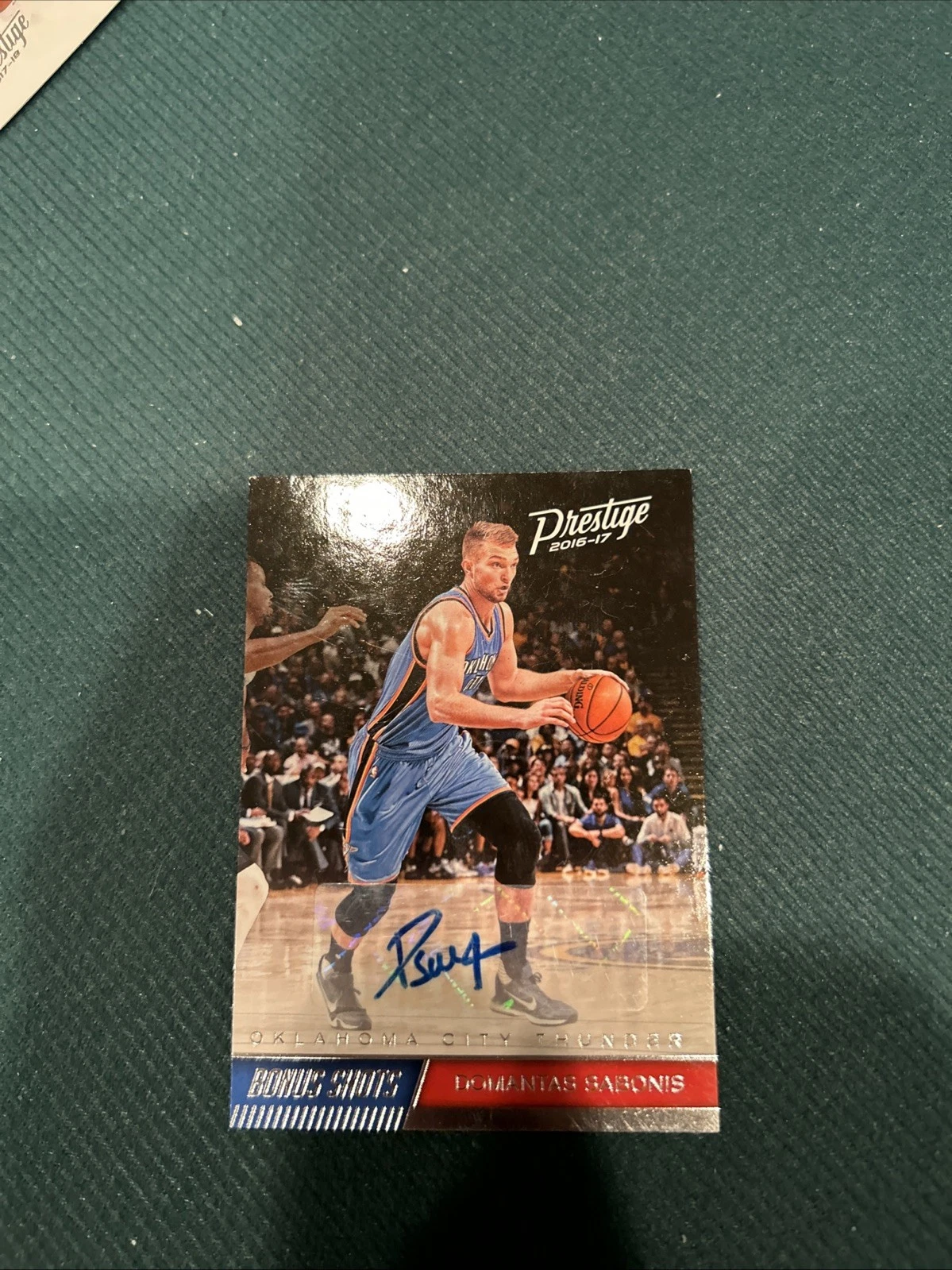 Domantas Sabonis trading card