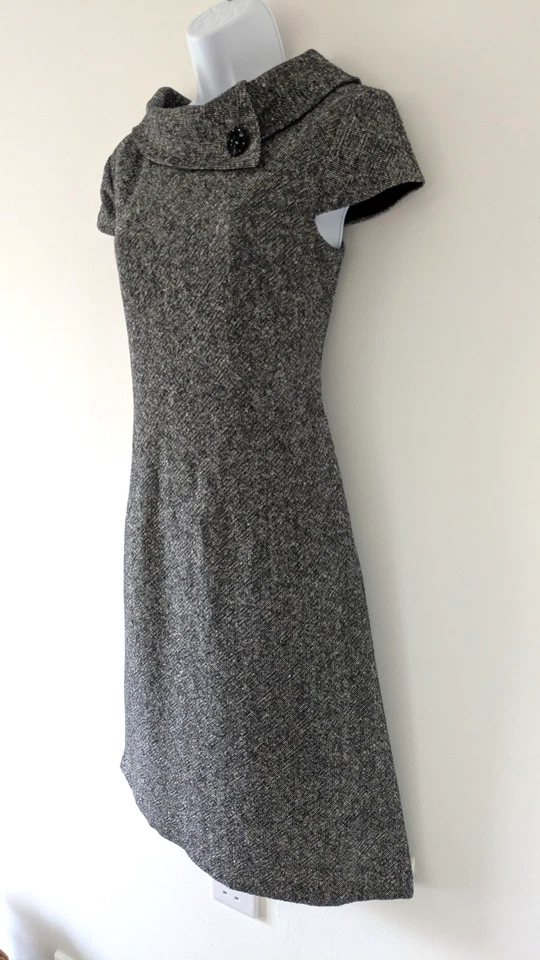 Stylish Hobbs Black Flecked Wool Blend Autumn/Winter Shift Dress Size UK 10 - Image 2 of 4