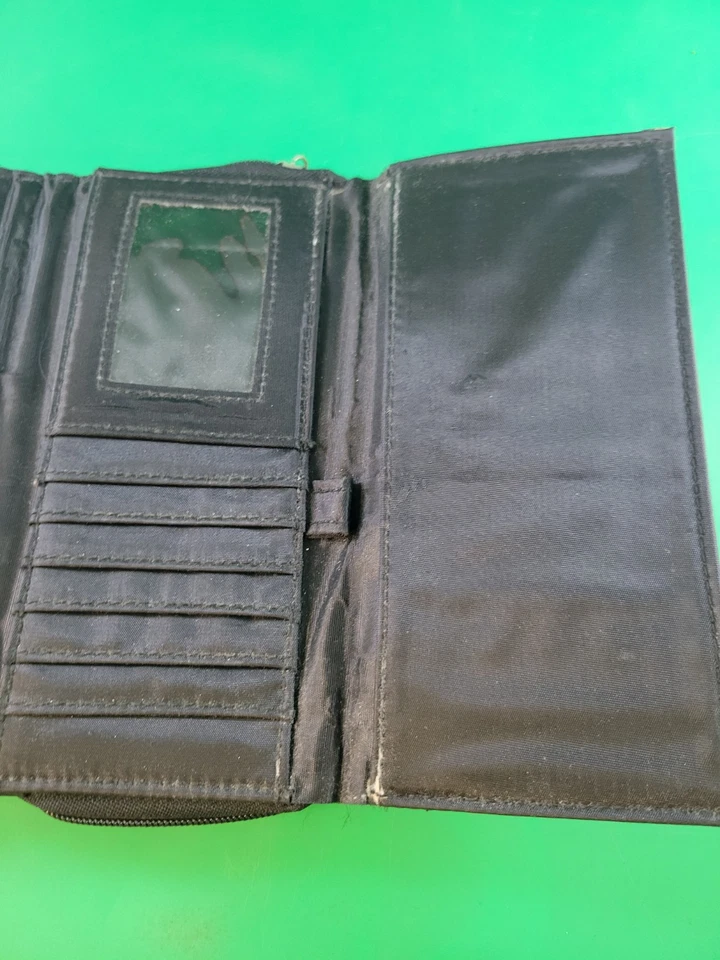 Cartera Donna Karen New York Negra Nylon Continental Snap y Cremallera Plegable Foto 3 de 4