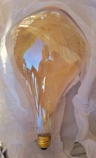 Tala Voronoi II E26 Light Bulb Mouth-blown Hand-assembled