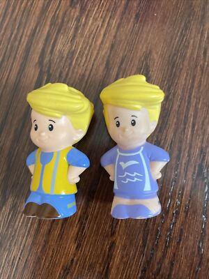 Fisher Price Little People Dump Truck Eddie Construction Worker & Swim