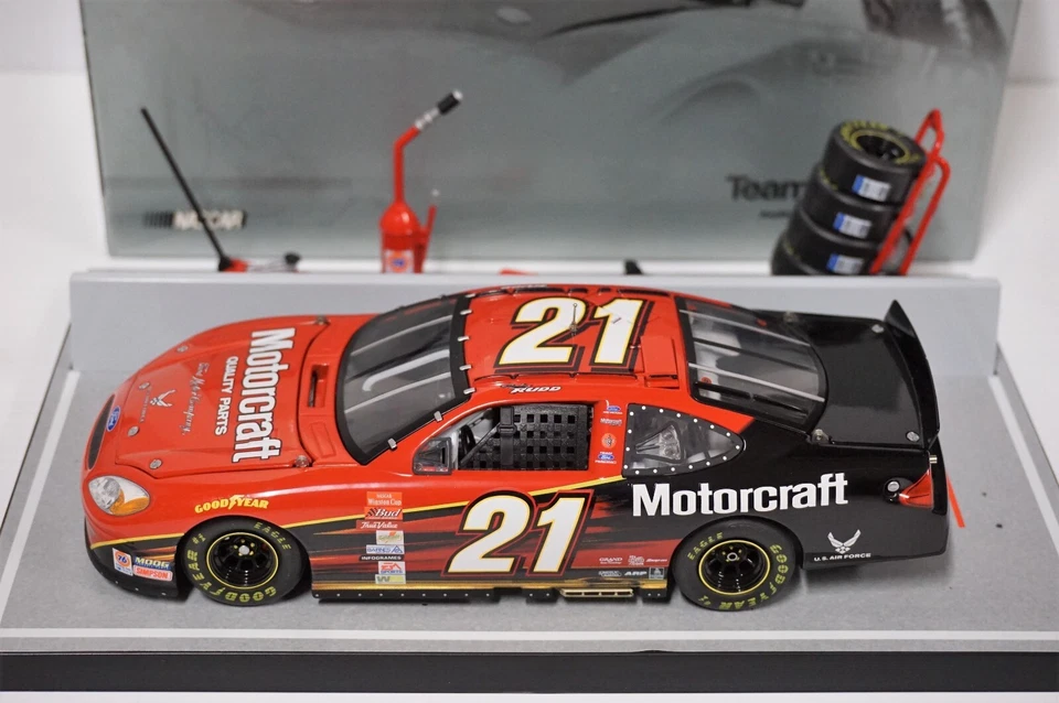 1/24 Ricky Rudd #21 Motorcraft 2003 Team Caliber First Choice NASCAR Diecast Car - Image 3 of 4