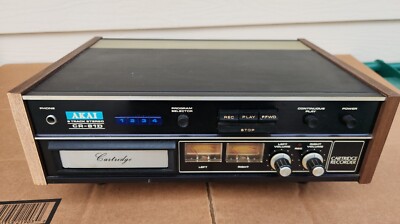 AKAI のＣR-81Ｄ 8トラックステレオレコーダーテープデッキ　激レア AKAI のCR-81D 8トラックステレオレコーダーテープデッキ 激レア