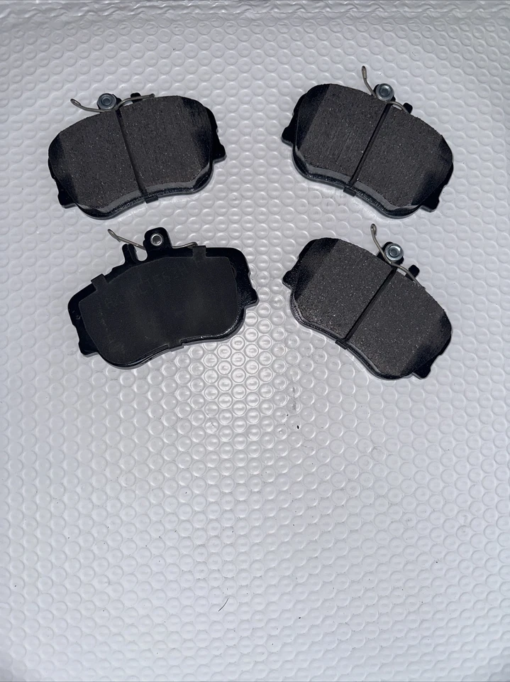 Mercedes-Benz C-Class, AMG NEW Akebono ACT645 PRO-ACT CERAMIC FRONT Brake Pads - Image 3 of 4
