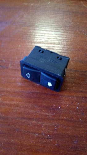 BMW 5 7ER E38 E39 FENSTERHEBERSCHALTER 8368974