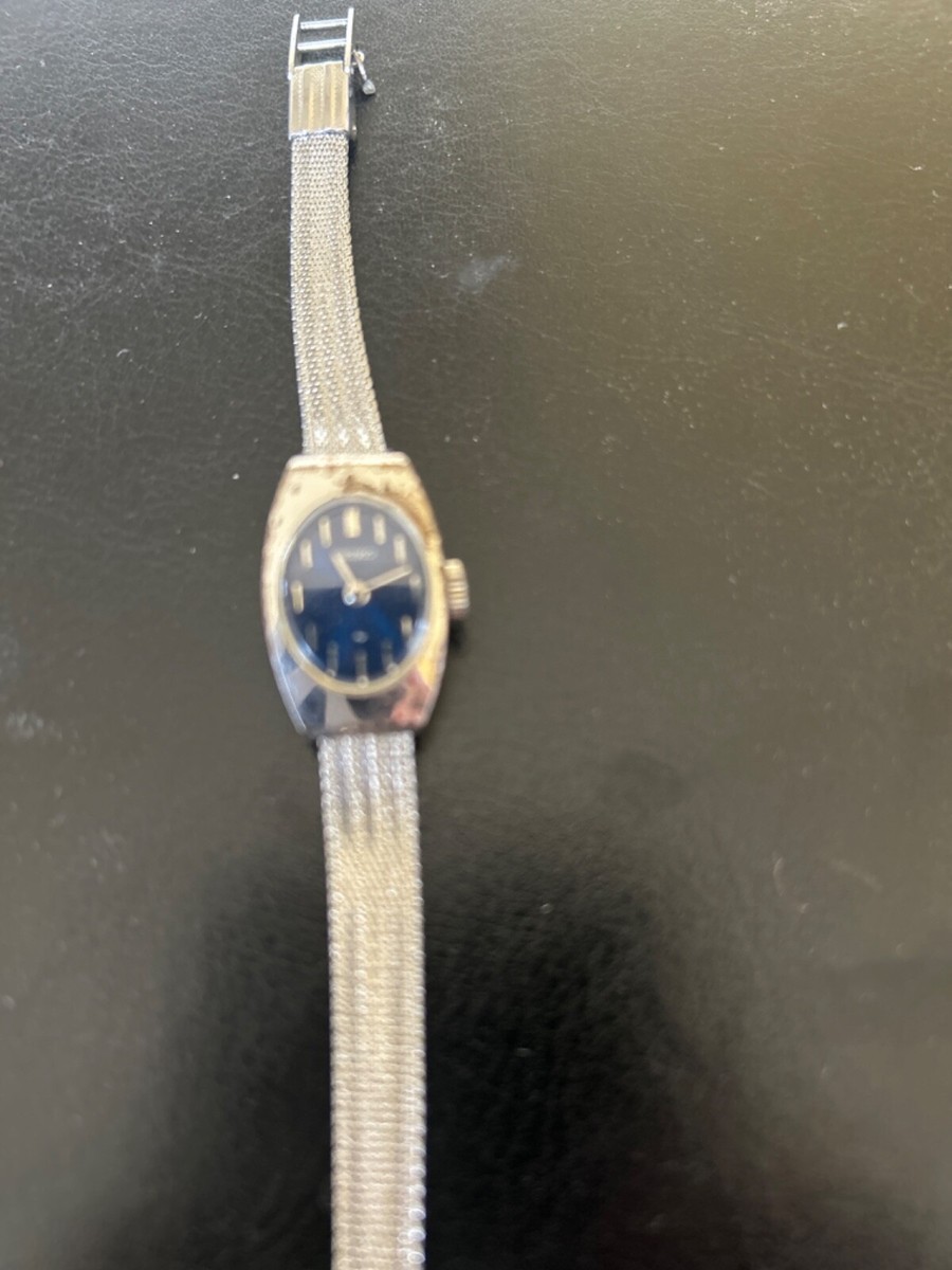 Vintage New 1976 SEIKO Women's 24mm Mechanical Watch Silver Blue