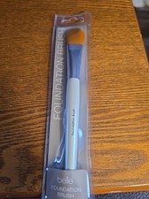 NEW Belle FOUNDATION BRUSH