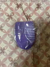 💜 Silicone Makeup Brush Cleaner – Purple