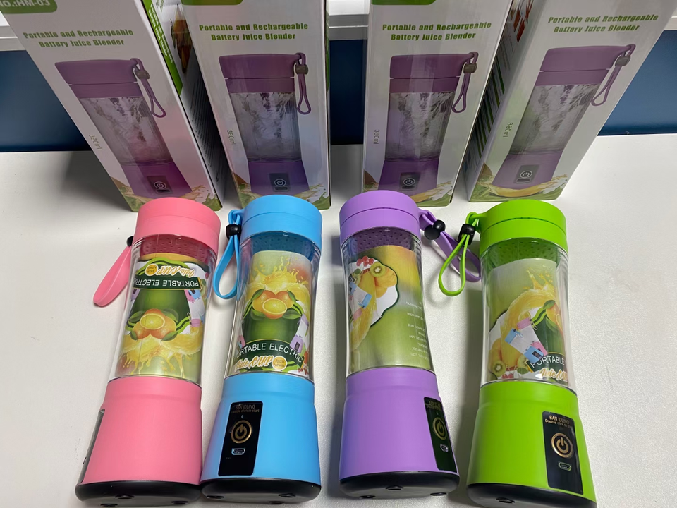 Portable Blender With USB Rechargeable Mini Kitchen Fruit Juice Mixer ...