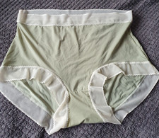 VTG Silky soft buttery Nylon High Waisted Frilly Edged Knickers XL