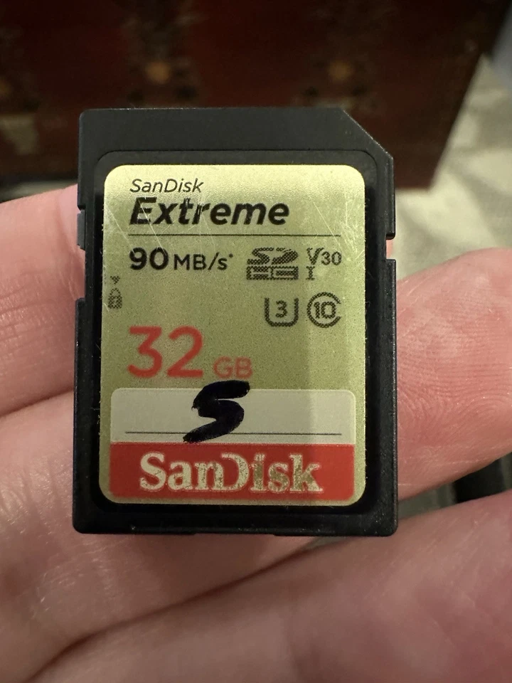 SanDisk Extreme PLUS 32GB SD USH-I Memory Card 90 MB/S - Used For One shoot - Image 4 of 4