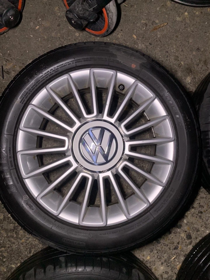 Orig. VW UP 15 Zoll Alufelgen Satz Spoke Sommerreifen 185/55 15 82T   1S0601025A - Bild 2 von 4